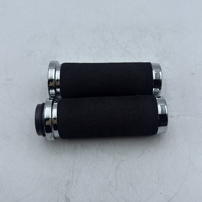 2007 - 2012 Harley-Davidson Touring Electra Glide Classic Front Left Right Handgrip Hand Grips 56206-96