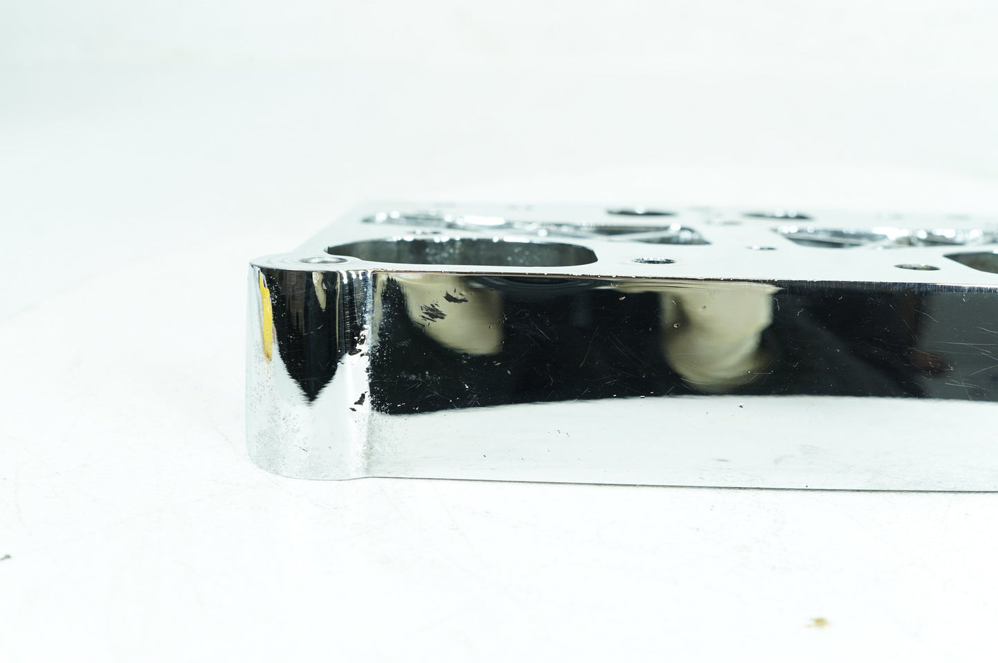 2000 - 2006 Harley-Davidson Softail Deuce Twin Cam Lower 1 Rocker Box 17543-99A 17543-99