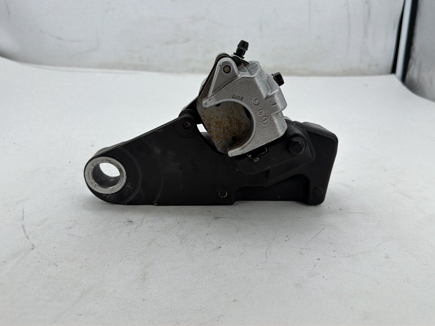 2006 Harley Sportster 883 XL883 OEM Rear Back Brake Caliper w/ Bracket