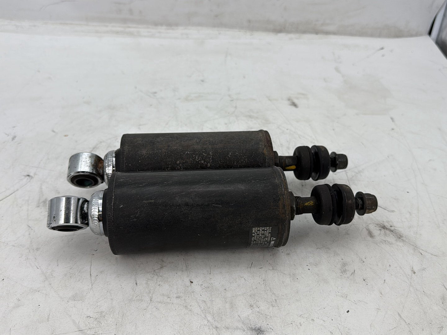 2002 Harley Heritage Softail Classic FLSTC OEM Rear Left Right Shock Absorbers