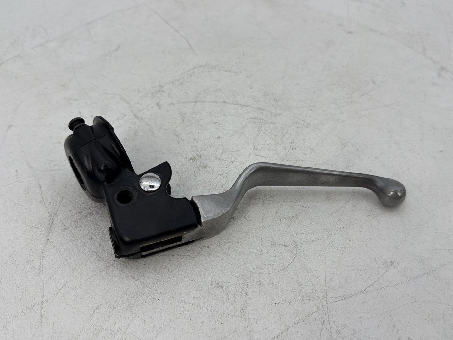 1999 - 2006 Harley-Davidson Touring Electra Glide Ultra Front Left Hand Clutch Control Lever 38608-96