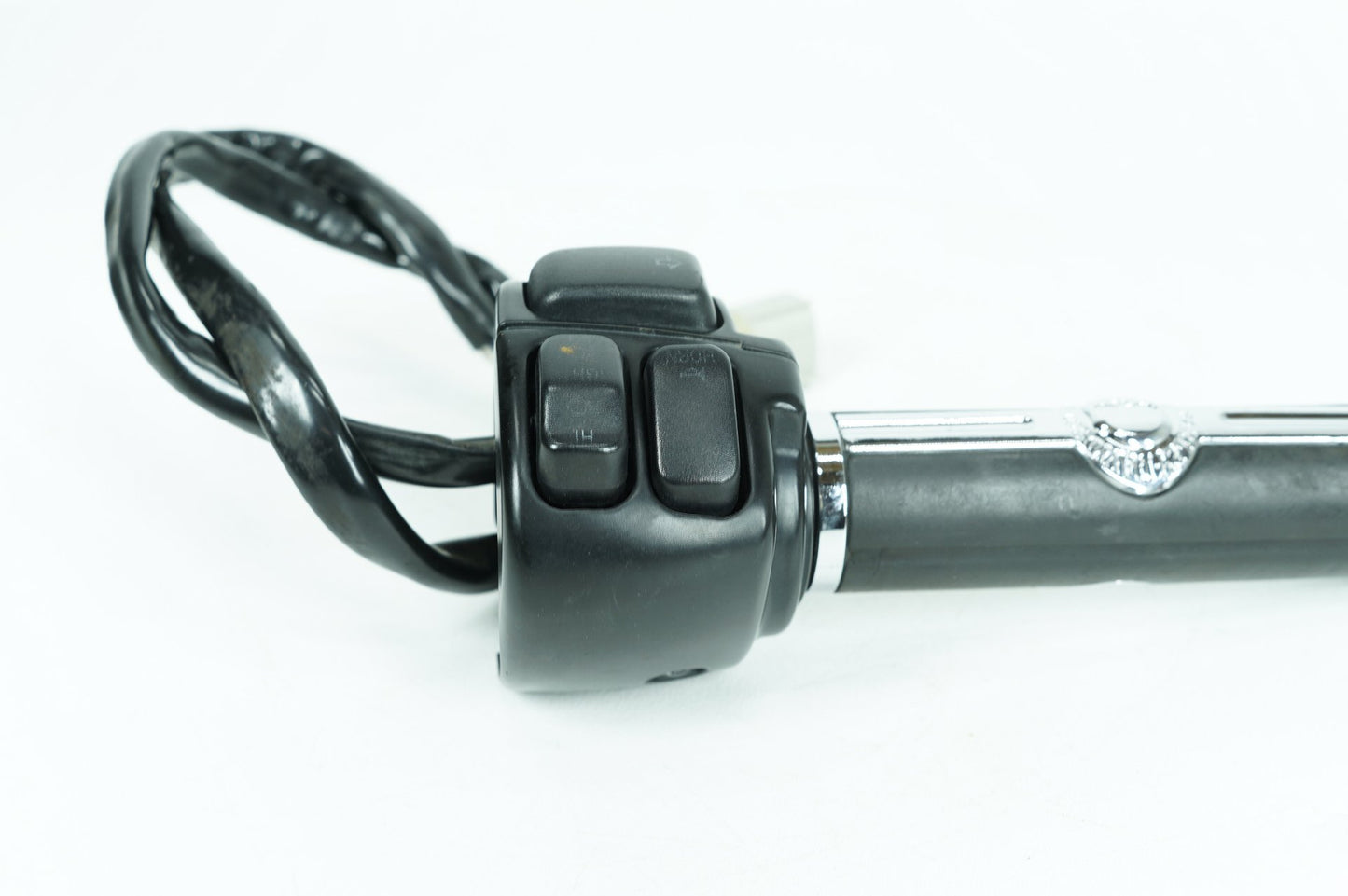 2013 - 2022 Harley-Davidson Sportster Custom Left Turn Signal Headlight Switches Controls  	71685-06A