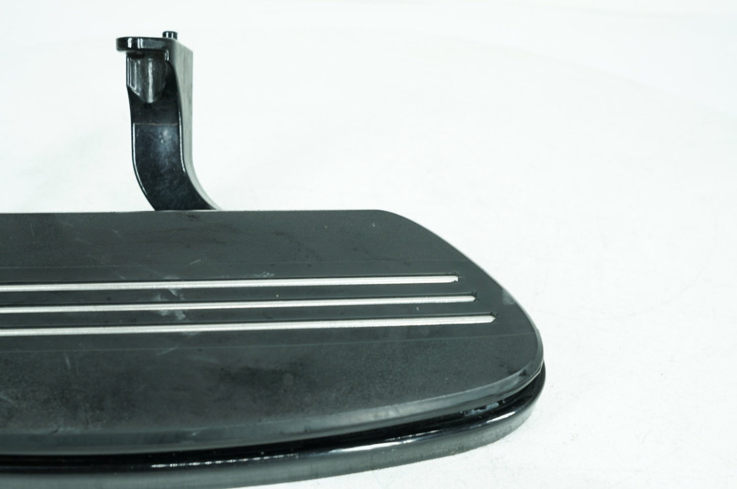 2008 - 2016 Harley-Davidson Touring Street Glide Left Driver 1 Floorboard Foot Rest 50688-04