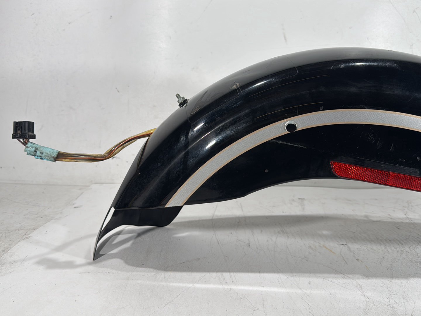 2003 Harley Dyna Wide Glide FXDWG OEM Rear Wheel Fender Taillight Brake Lamp