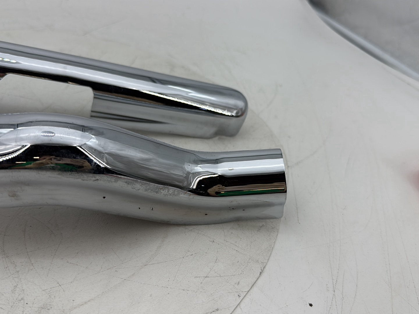 2008 Harley Electra Glide Touring Ultra FLHTCUI OEM Rear Left Right Fender Struts Bracket