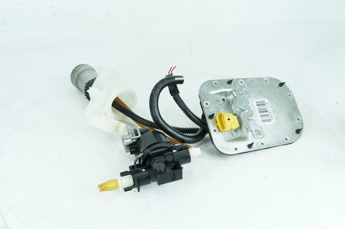 2007 - 2017 Harley-Davidson Softail Fat Boy Fuel Pump Gas Gasoline Petrol Sending 75141-11