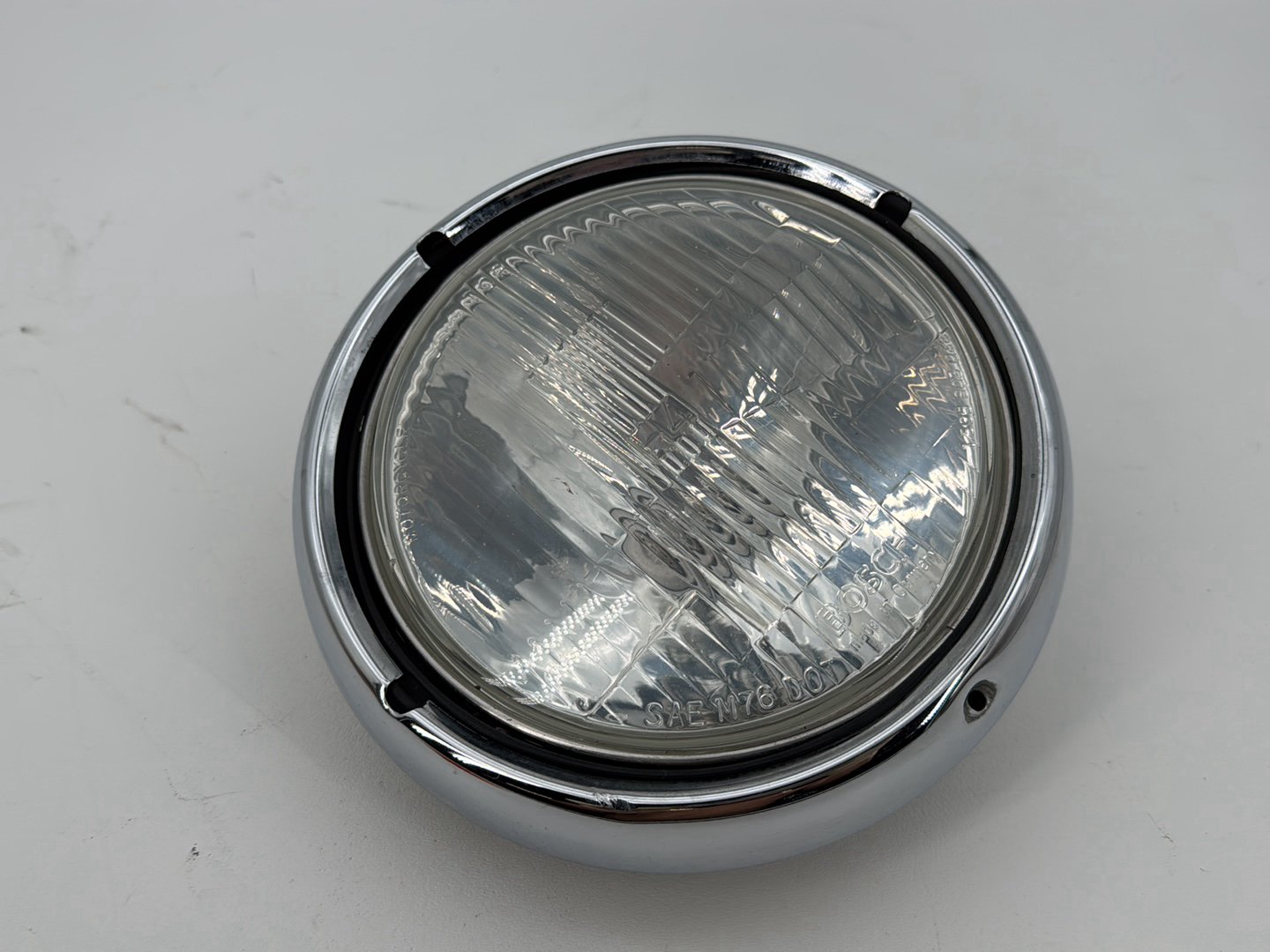 1999 - 2006 Harley-Davidson Touring Electra Glide Classic Headlight Headlamp Head Light Halogen 67702-81A