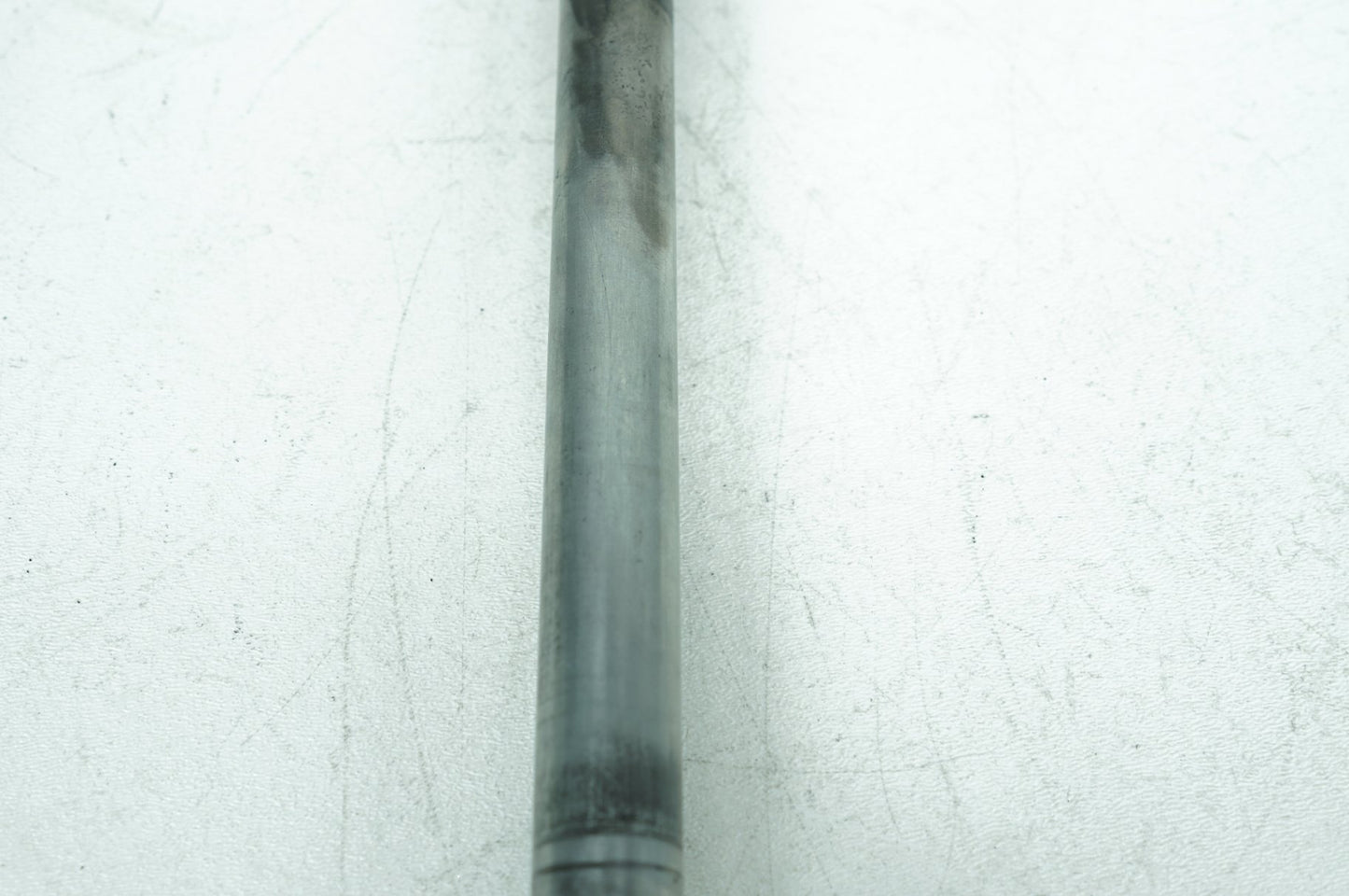 1999 - 2006 Harley-Davidson Touring Road King Classic Rear Wheel Axle Bolt Shaft  	41110-89