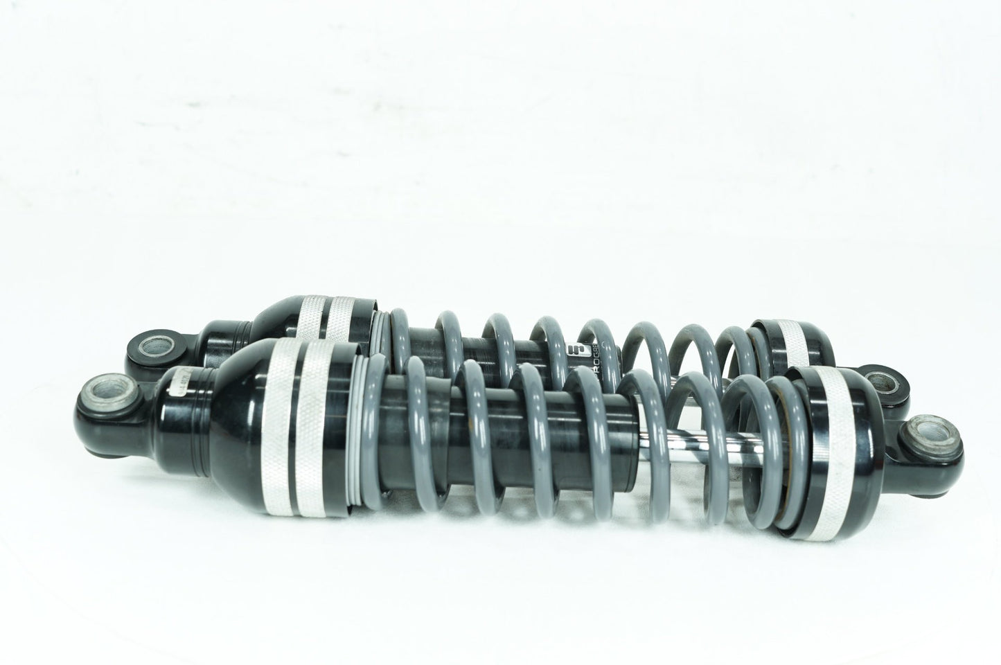 2007 - 2012 Harley-Davidson Touring Street Glide Rear Left Right Shock Absorbers Progressive Suspension