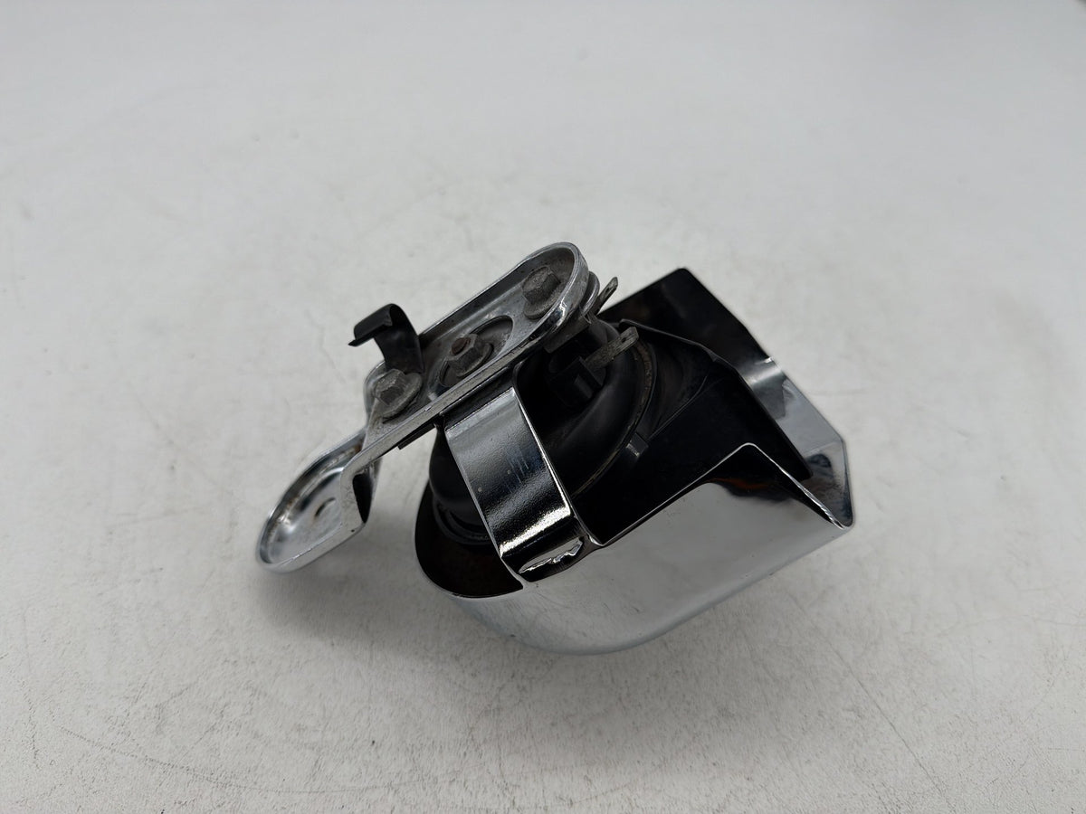 2011 Harley Road King Touring FLHR OEM Horn Signal Klaxon Chrome Cover