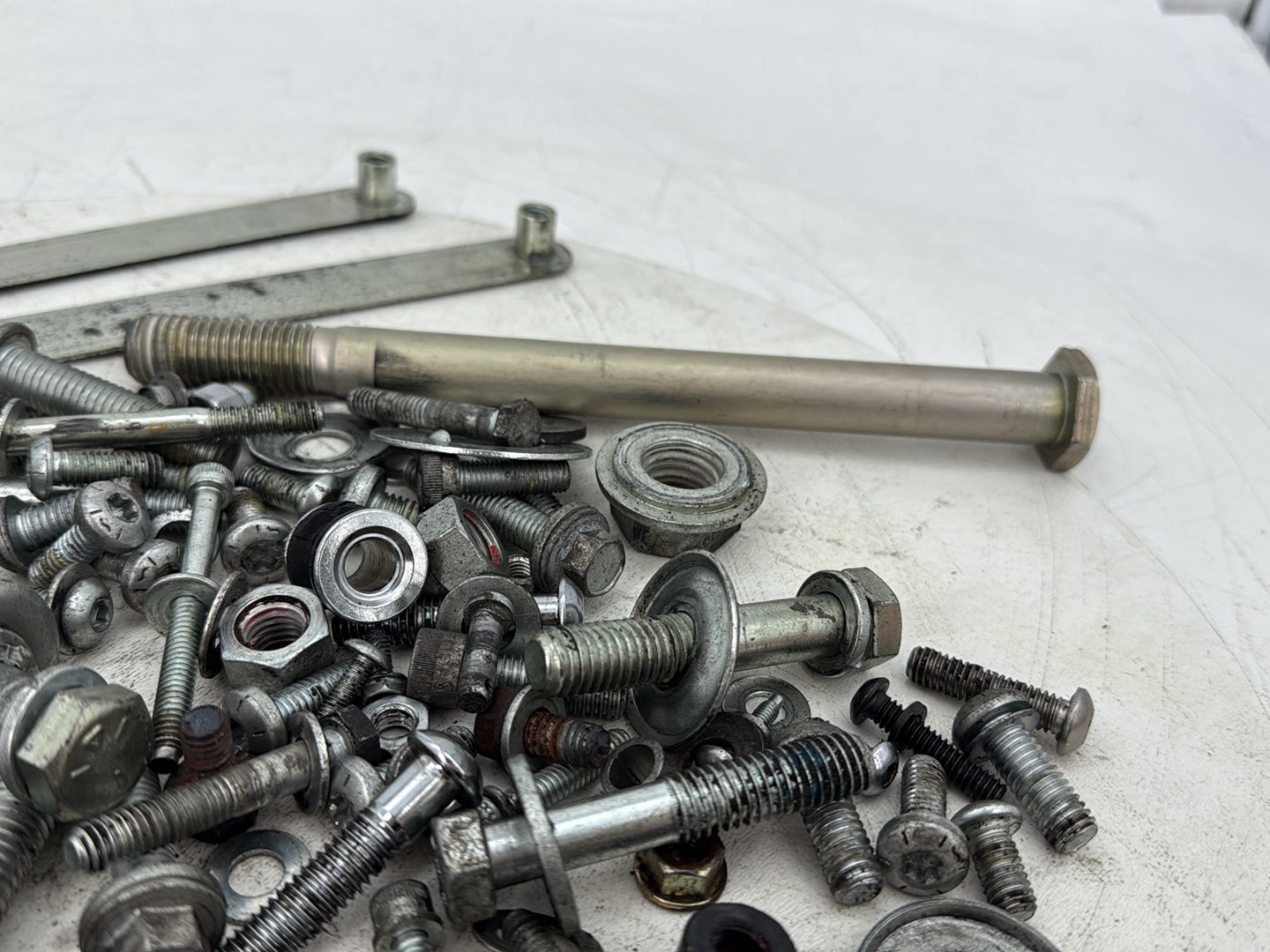 2010 Harley Dyna Fat Bob FXDF OEM Hardware Bolts Nuts & Brackets