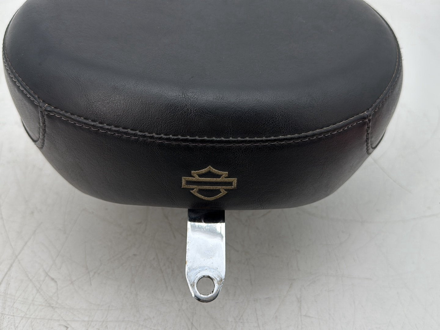 2005 Harley Dyna FXDWG Wide Glide OEM Passenger Rider Driver Seat Saddle