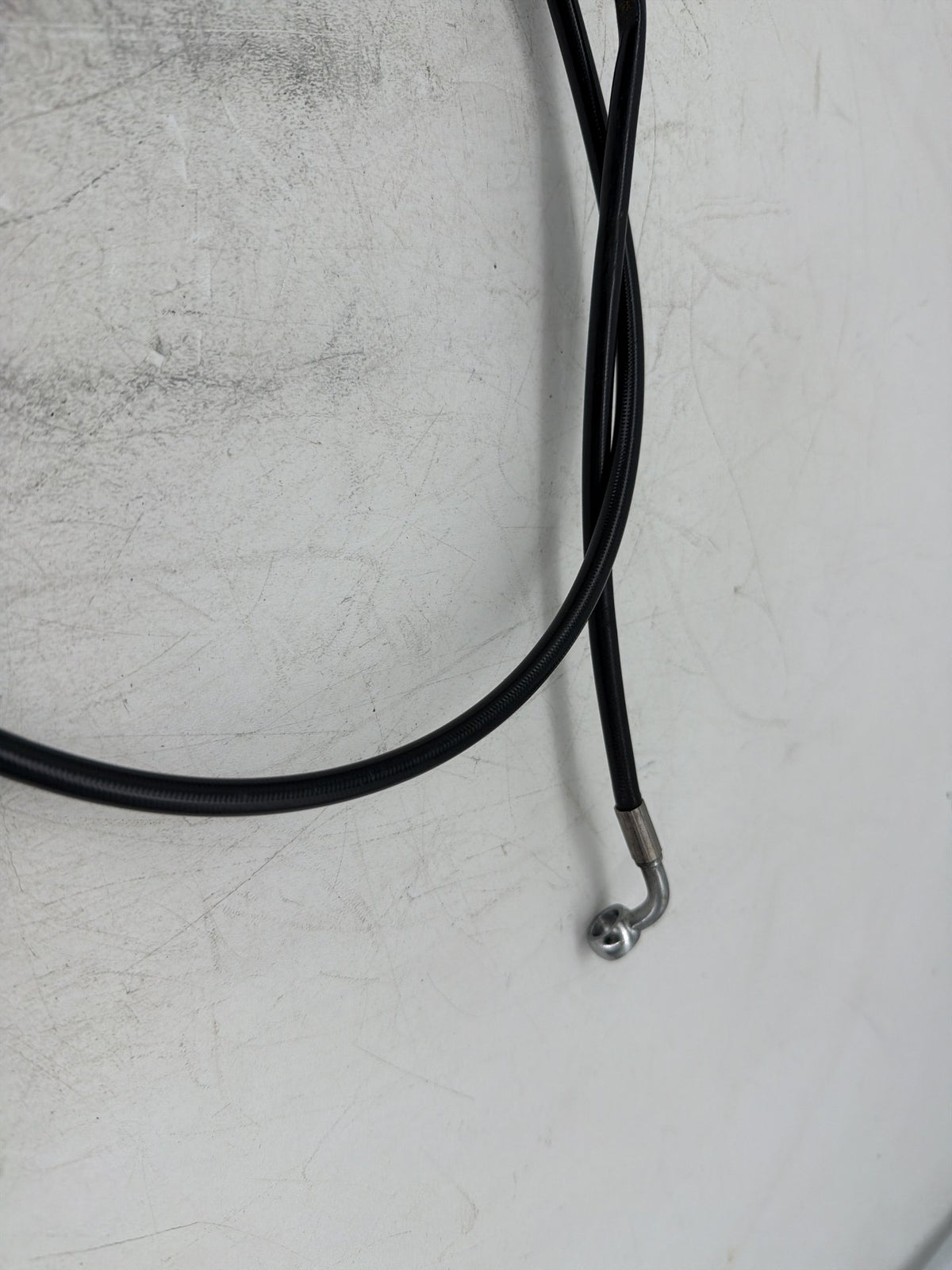 2017 Harley Dyna Street Bob FXDB OEM Front Brake Hose Line Pipe NON-abs