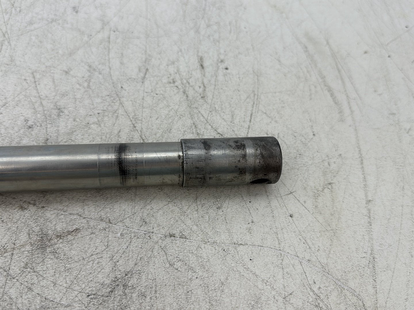 2004 Harley Road King Touring Custom FLHRSI OEM Front Wheel Axle Bolt Shaft