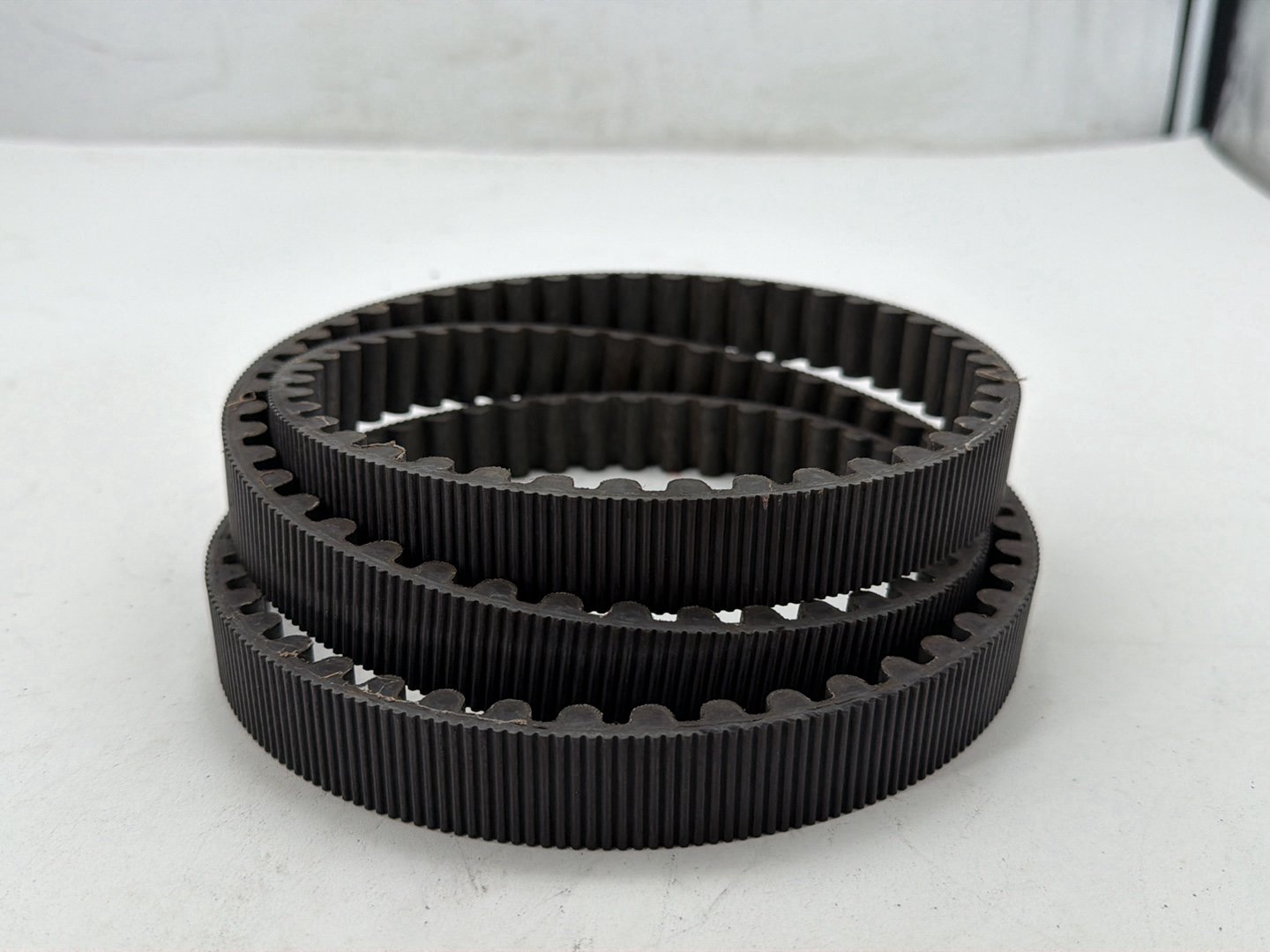 2008 Harley Dyna Fat Bob FXDF OEM Rear Drive Belt 40046-07 131T 1"