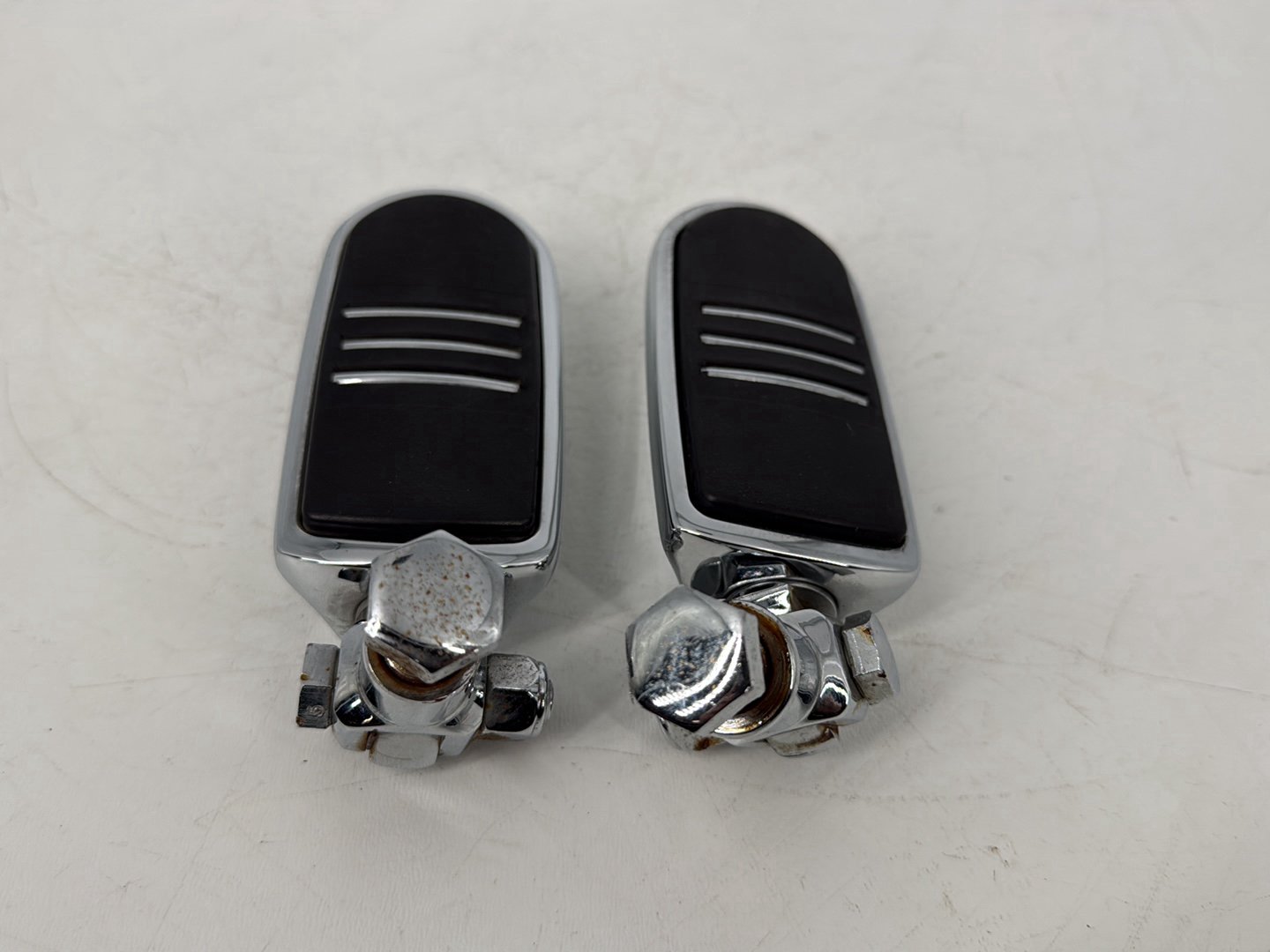 2008 - 2016 Harley-Davidson Touring Street Glide Front Right Left Highway Foot Pegs 50211-04