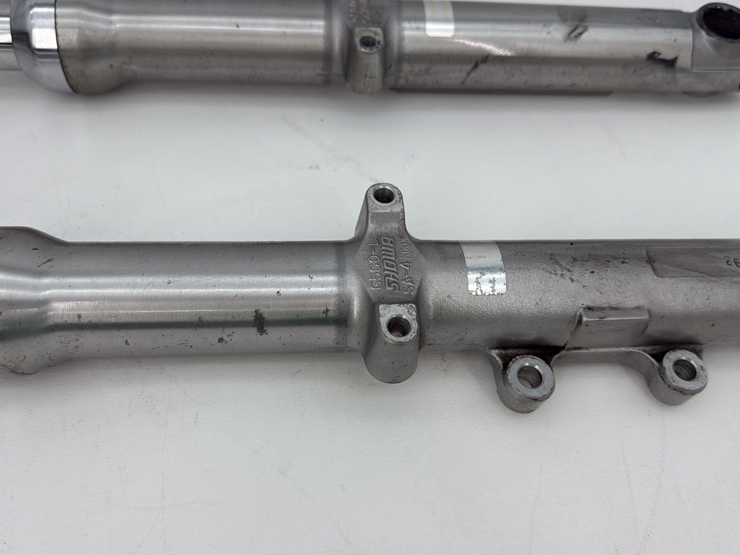 2009 Harley Sportster XL1200C 1200 Custom OEM Front Triple Tree Set & LH RH Fork Legs Sliders