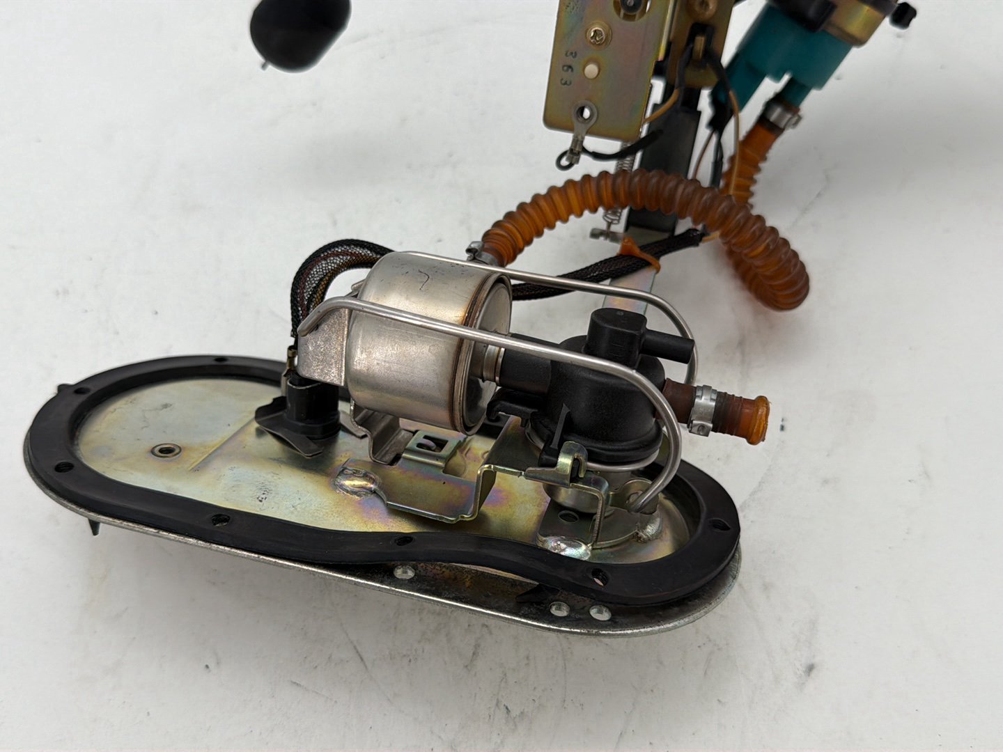 2003 Harley Road King Touring FLHRCI Classic OEM Fuel Pump Gas Gasoline Petrol Sending