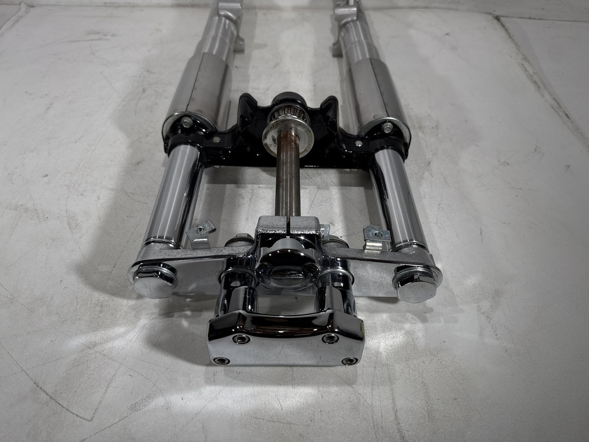 2011 Harley Softail Deluxe OEM Front Triple Tree Set & LH RH Fork Legs Sliders
