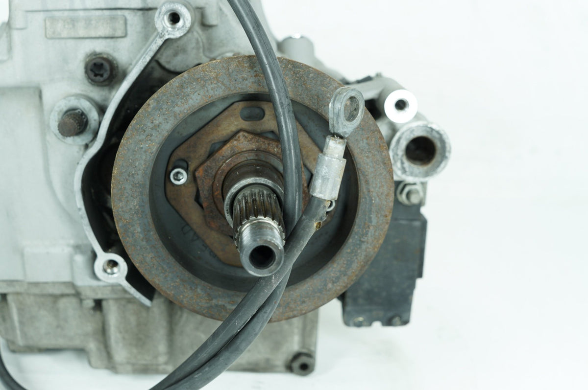 2009 Harley Dyna FXDC Super Glide Custom OEM 6 Speed Transmission Gearbox