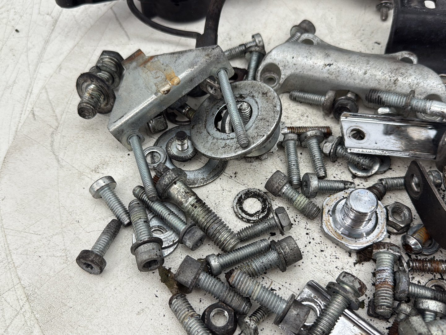2011 Harley Street Glide Touring FLHX OEM Hardware Bolts Nuts & Brackets