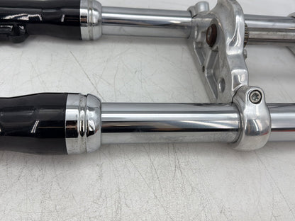 2010 Harley Dyna Fat Bob FXDF OEM Front Triple Tree Set & LH RH Fork Legs Sliders