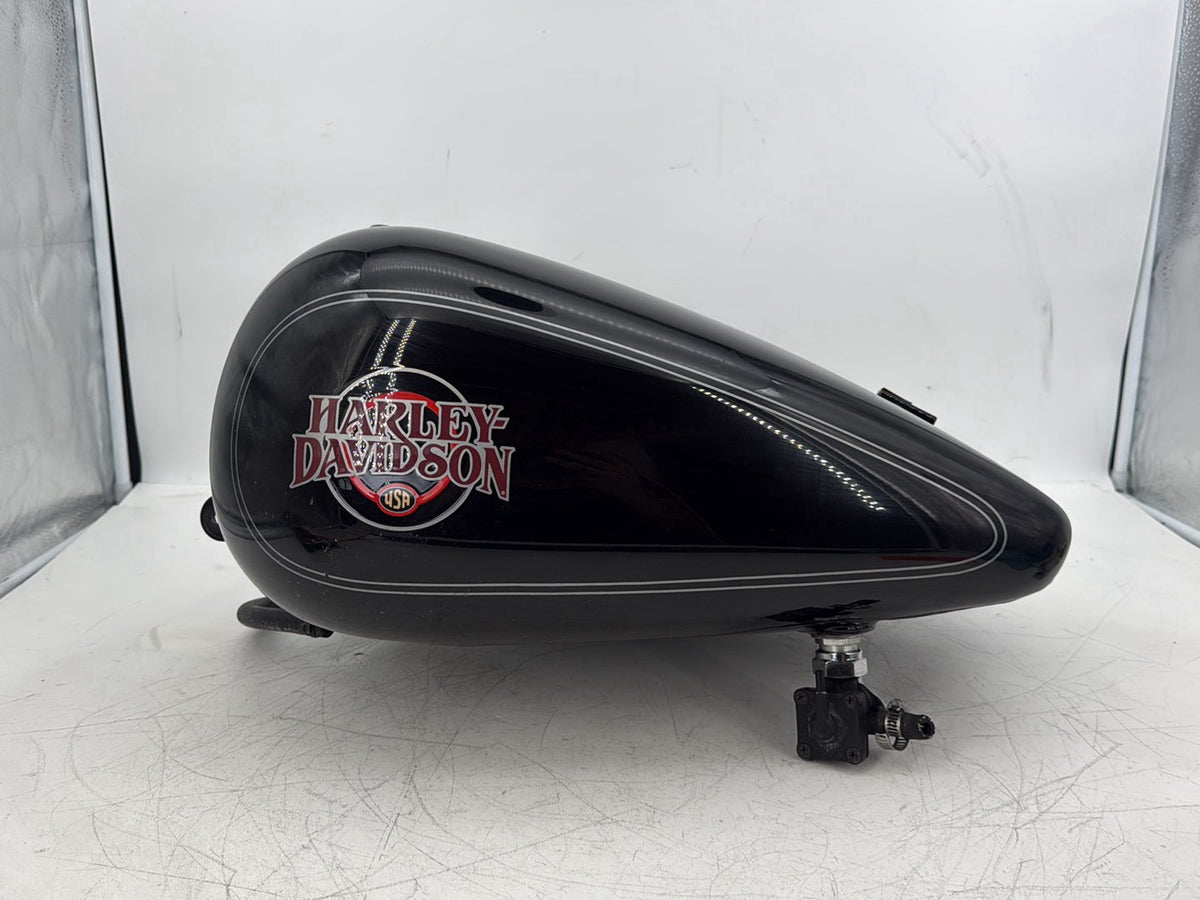 04 Harley Touring Electra Glide OEM Fuel Gas Tank Gasoline Reservoir * DENTED *