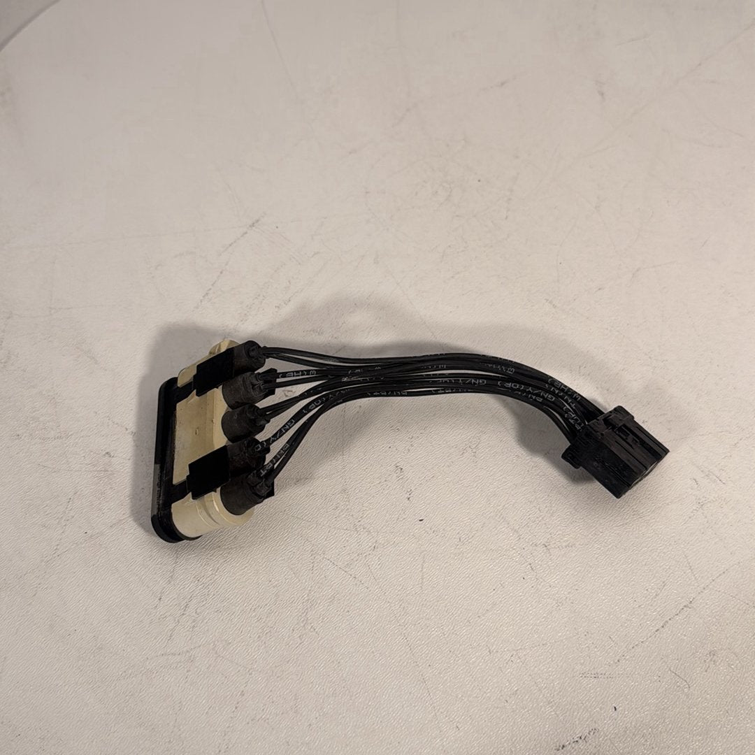 1999 - 2006 Harley-Davidson Touring Electra Glide Ultra Dash Indicator Lamp Wire Plug In 68789-96A