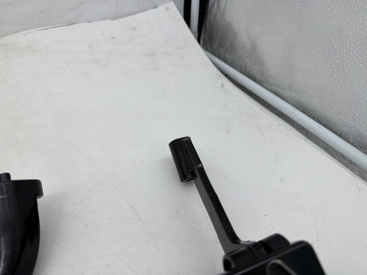 10 Harley Road King Touring Police Left Right Driver & Pass Floorboard Foot Rest