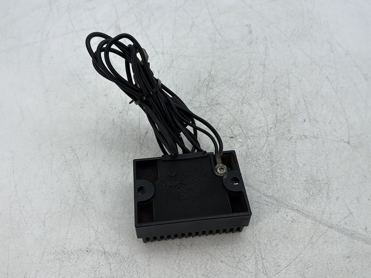 2000 Harley Dyna FXDWG Wide Glide OEM Voltage Regulator Rectifier 74518-99A