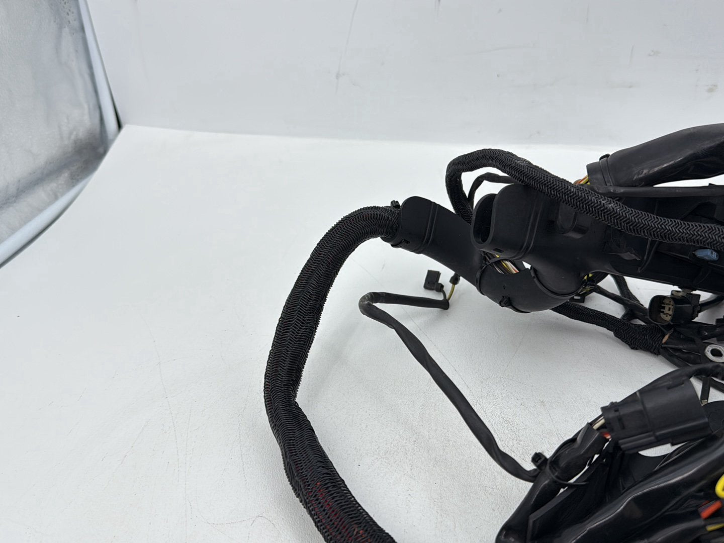 2004 - 2013 Harley-Davidson Sportster 883 Custom Main Wire Wiring Harness Ignition Switch NOKey  	70181-07