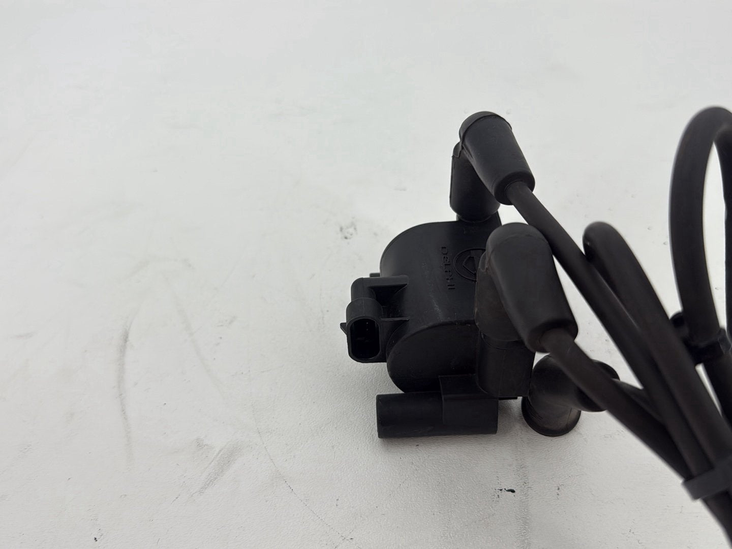 2011 Harley Road King Touring FLHRC Classic OEM Ignition Coil Spark Plugs Cable