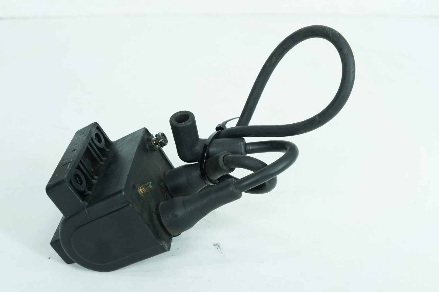1983 - 1998 Harley-Davidson Dyna Super Glide Ignition Coil Spark Plugs Cable 31614-83A