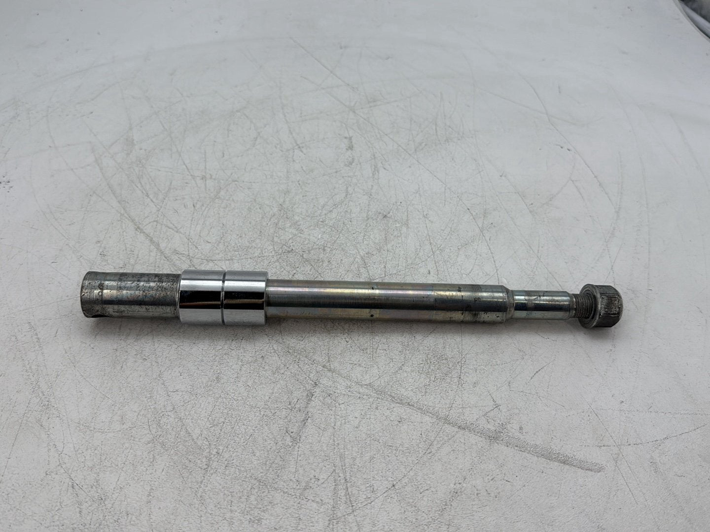 2010 Harley Street Glide Touring FLHX OEM Front Wheel Axle Bolt Shaft