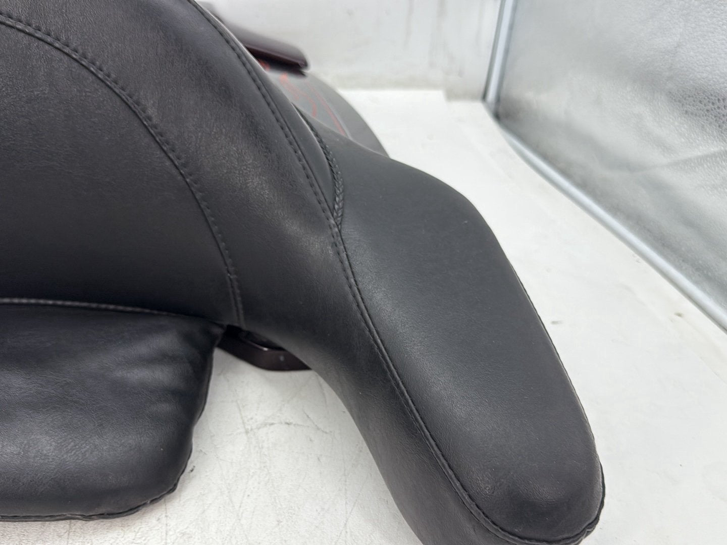 2005 Harley Electra Glide Touring Ultra FLHTCUI OEM Rear Passenger Backrest Cushion Pad