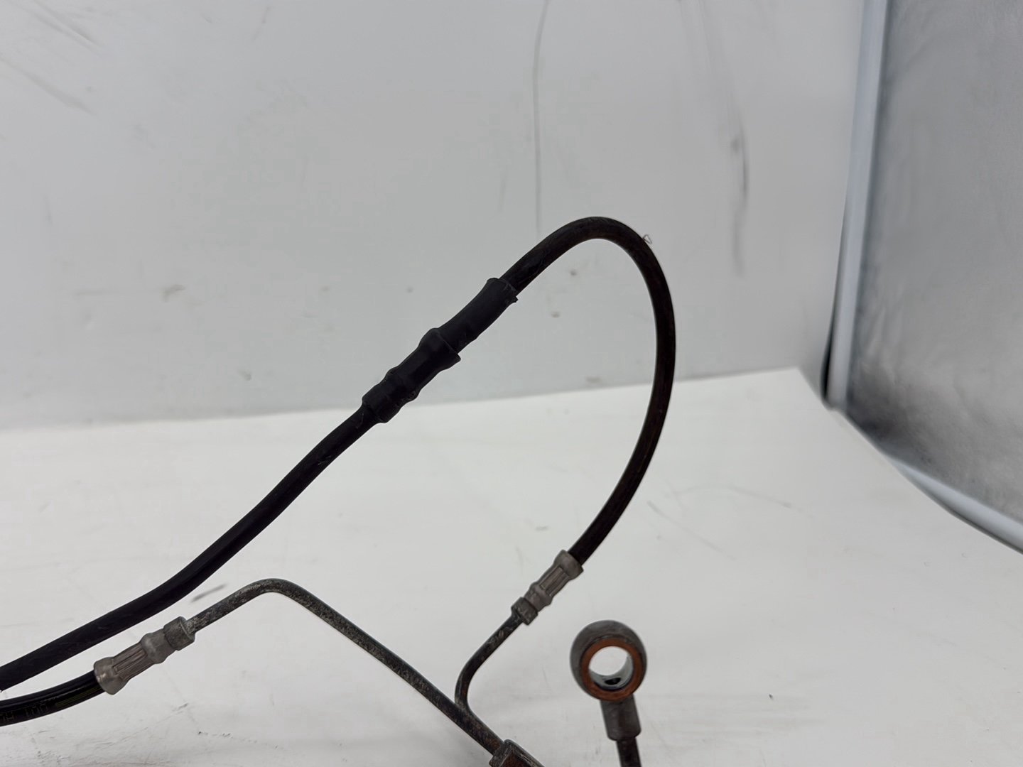 2008 Harley Touring FLHTCU Electra Glide Ultra OEM Front Brake Hose Line Pipe ABS