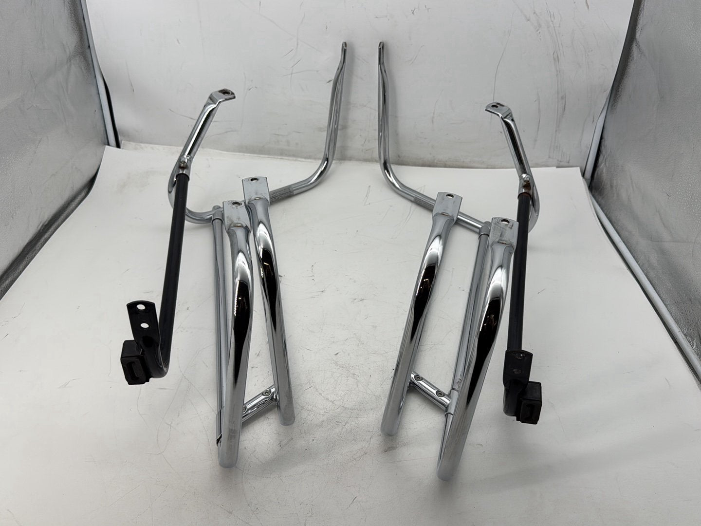 2007 Harley Touring FLHTP Electra Glide Police OEM Rear Left Right Saddlebag Guard Rails Bar
