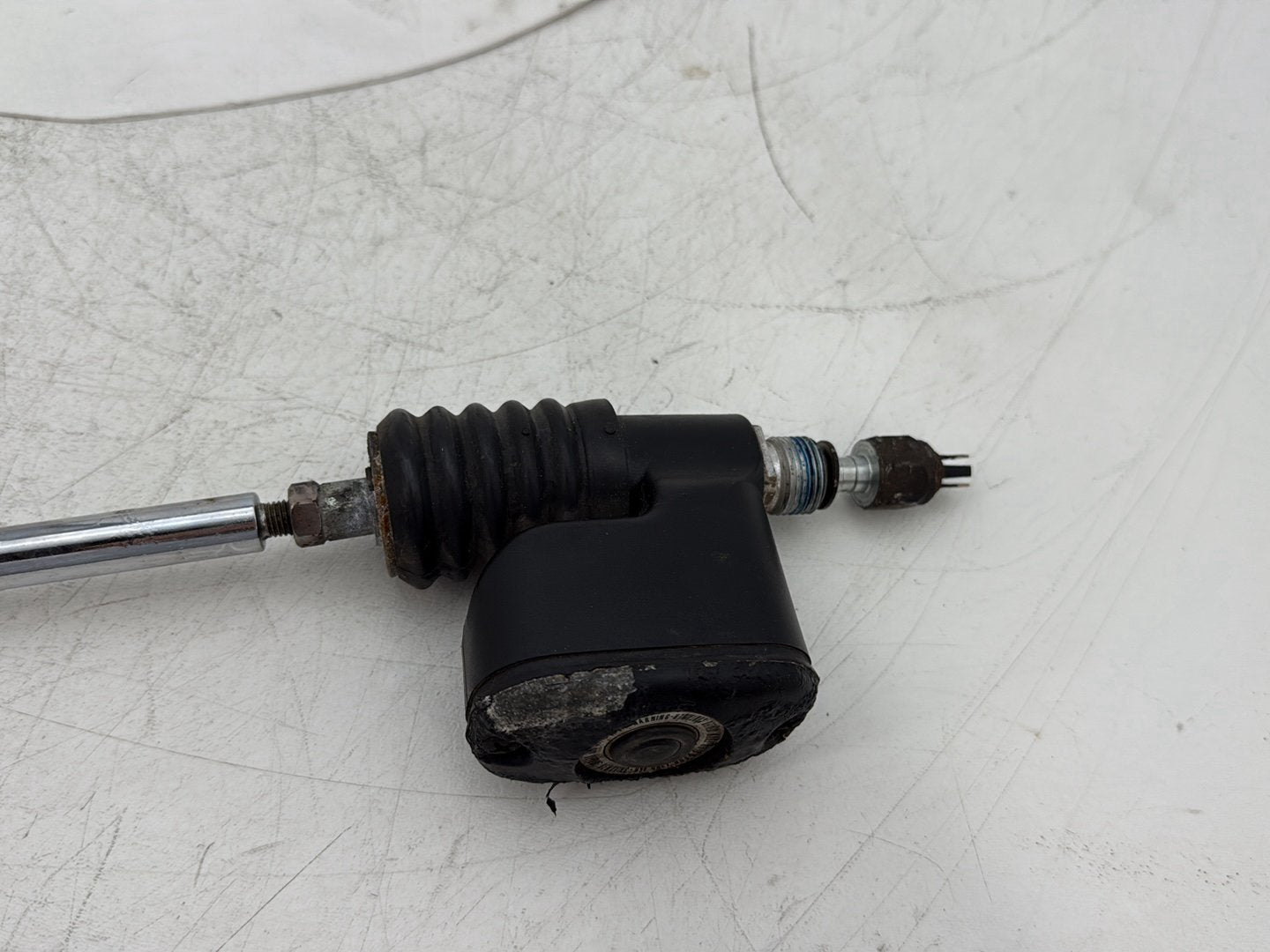 2008 Harley Dyna FXDL Low Rider Anniversary OEM Rear Brake Master Cylinder Reservoir