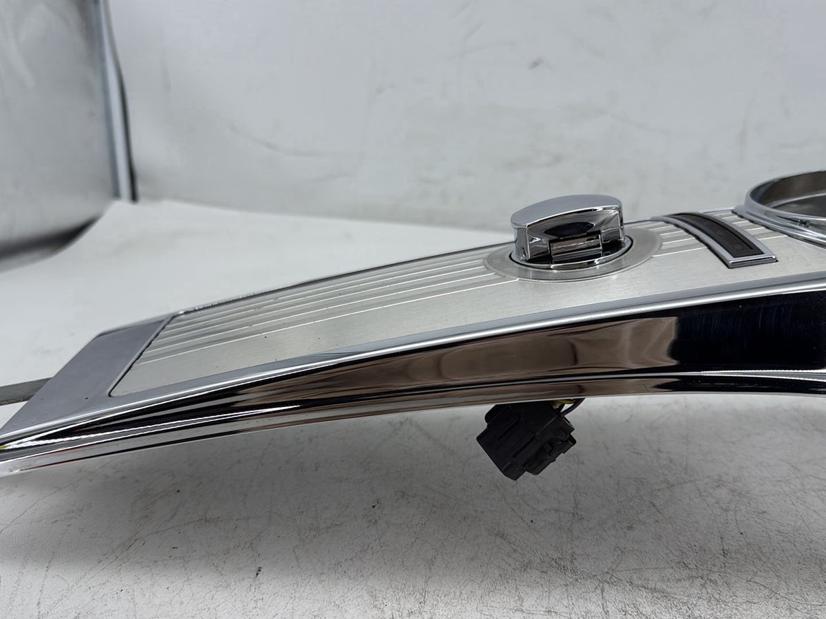 2009 Harley Road King Touring Police OEM Fuel Gas Tank Dash Console NOKey