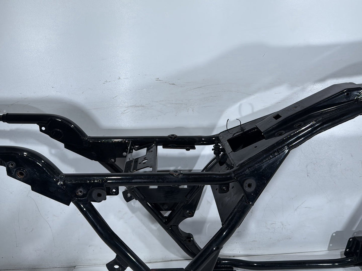 2004 Harley Road King Touring Classic OEM Body Main Frame Chassis C
