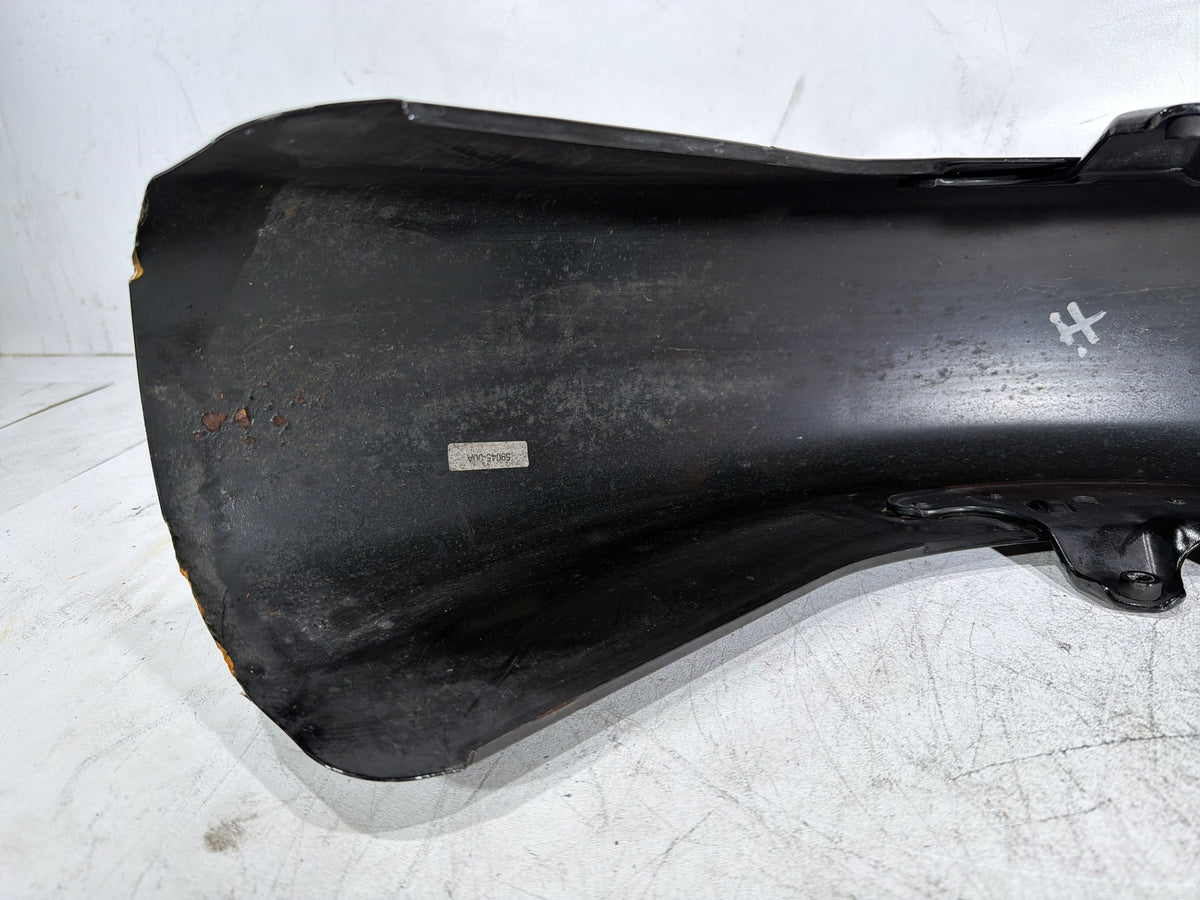 2004 Harley Electra Glide CVO Screamin Eagle OEM Front Wheel Fender Shell Panel