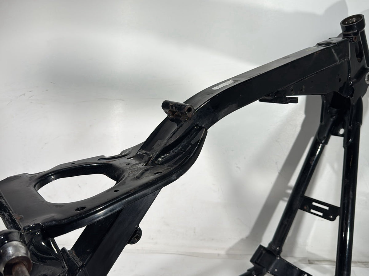 2006 Harley Dyna FXDWGI Wide Glide OEM Body Main Frame Chassis 34 degree CLN CLR