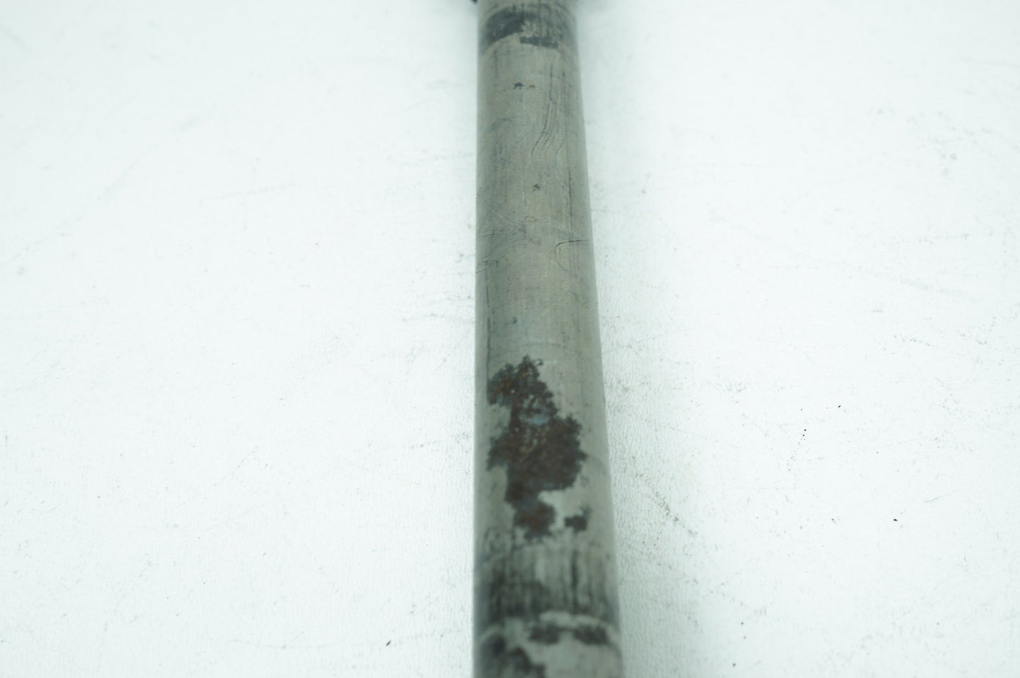 2007 - 2017 Harley-Davidson Dyna Low Rider Rear Wheel Axle Bolt Shaft 41114-08