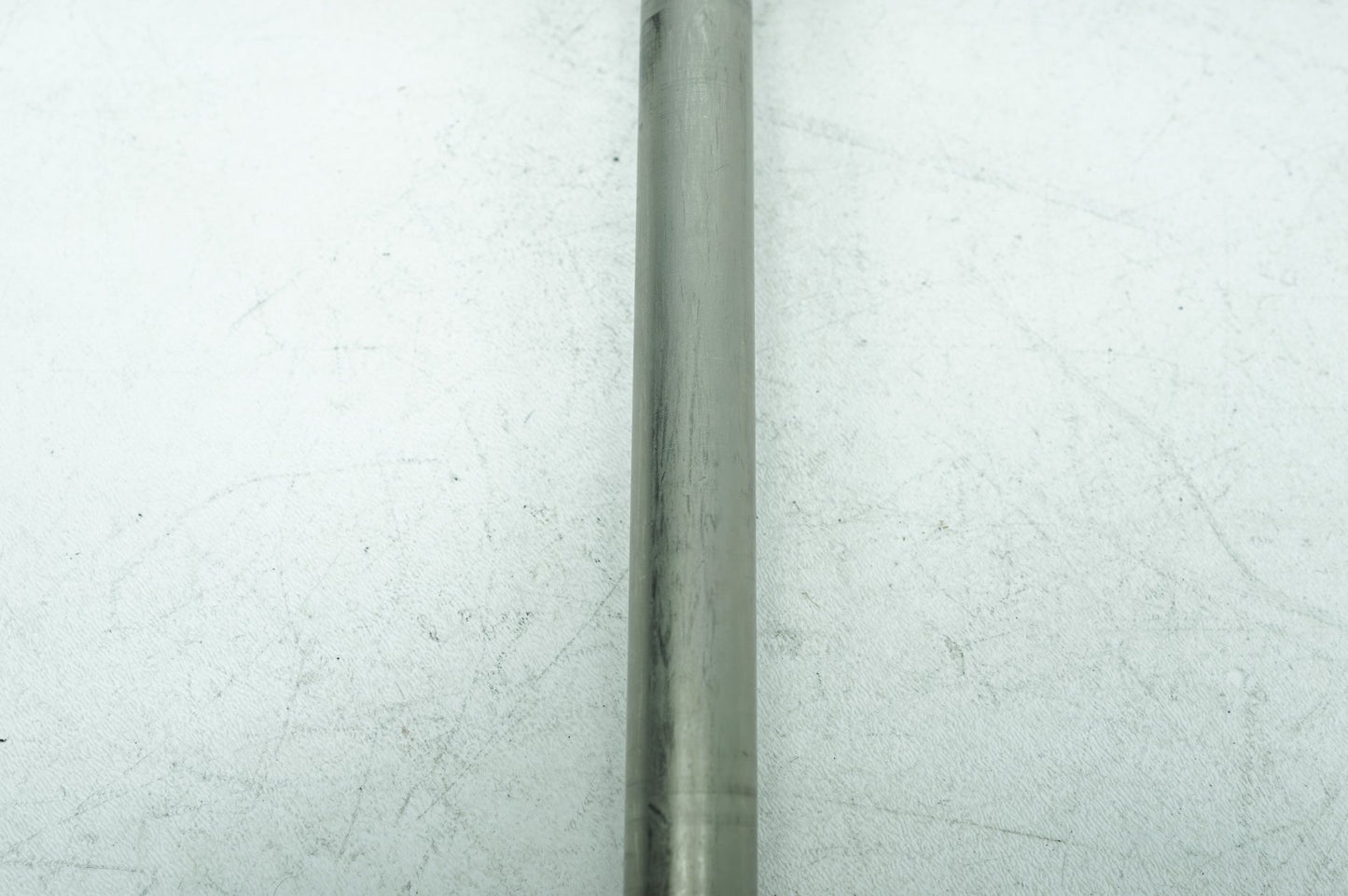 2007 - 2017 Harley-Davidson Dyna Low Rider Rear Fork Swingarm Pivot Bolt Shaft 47641-06