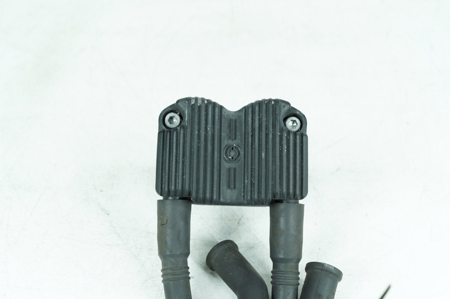 1999 - 2006 Harley-Davidson Touring Electra Glide Classic Ignition Coil Spark Plugs Cable 31743-01