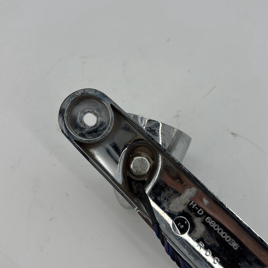 2008 - 2016 Harley-Davidson Touring Street Glide Front Right 1 Turn Signal Indicator 68000036