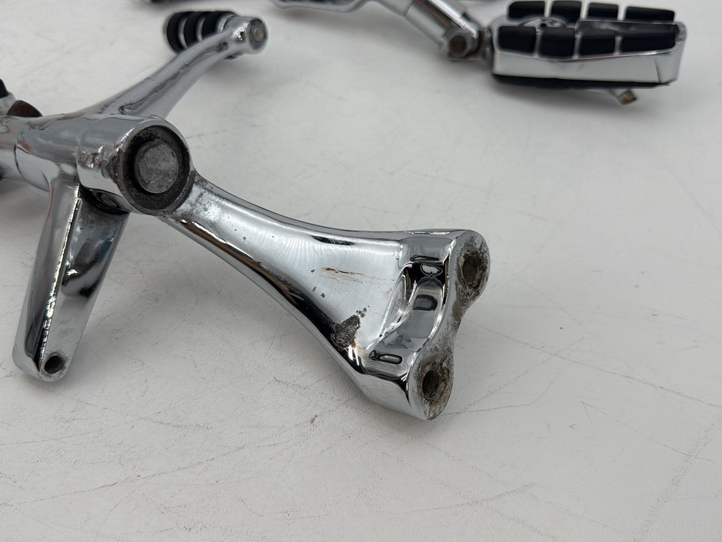 09 Harley Sportster 1200 Low Left Right Foot Brake Control Pegs Kuryakyn Zombie