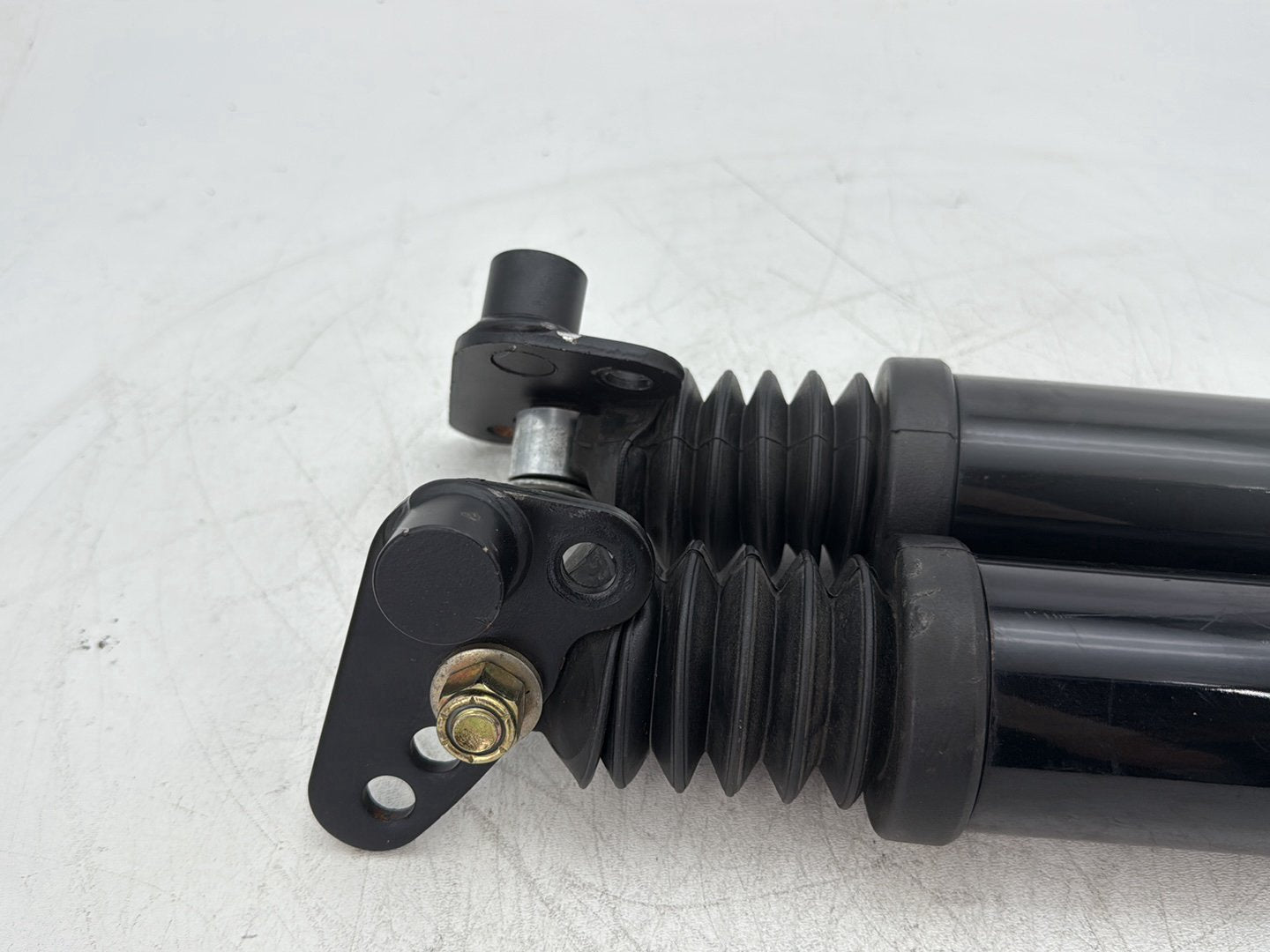 2010 Harley Street Glide Touring FLHX OEM Rear Left Right Shock Absorbers