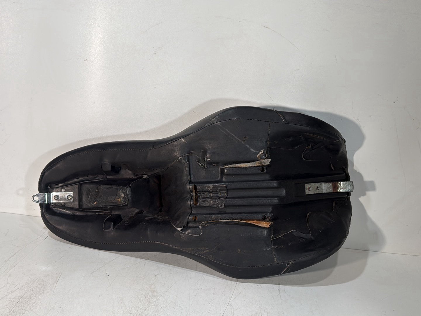 2007 - 2012 Harley-Davidson Touring Street Glide Passenger Rider Driver Seat Saddle