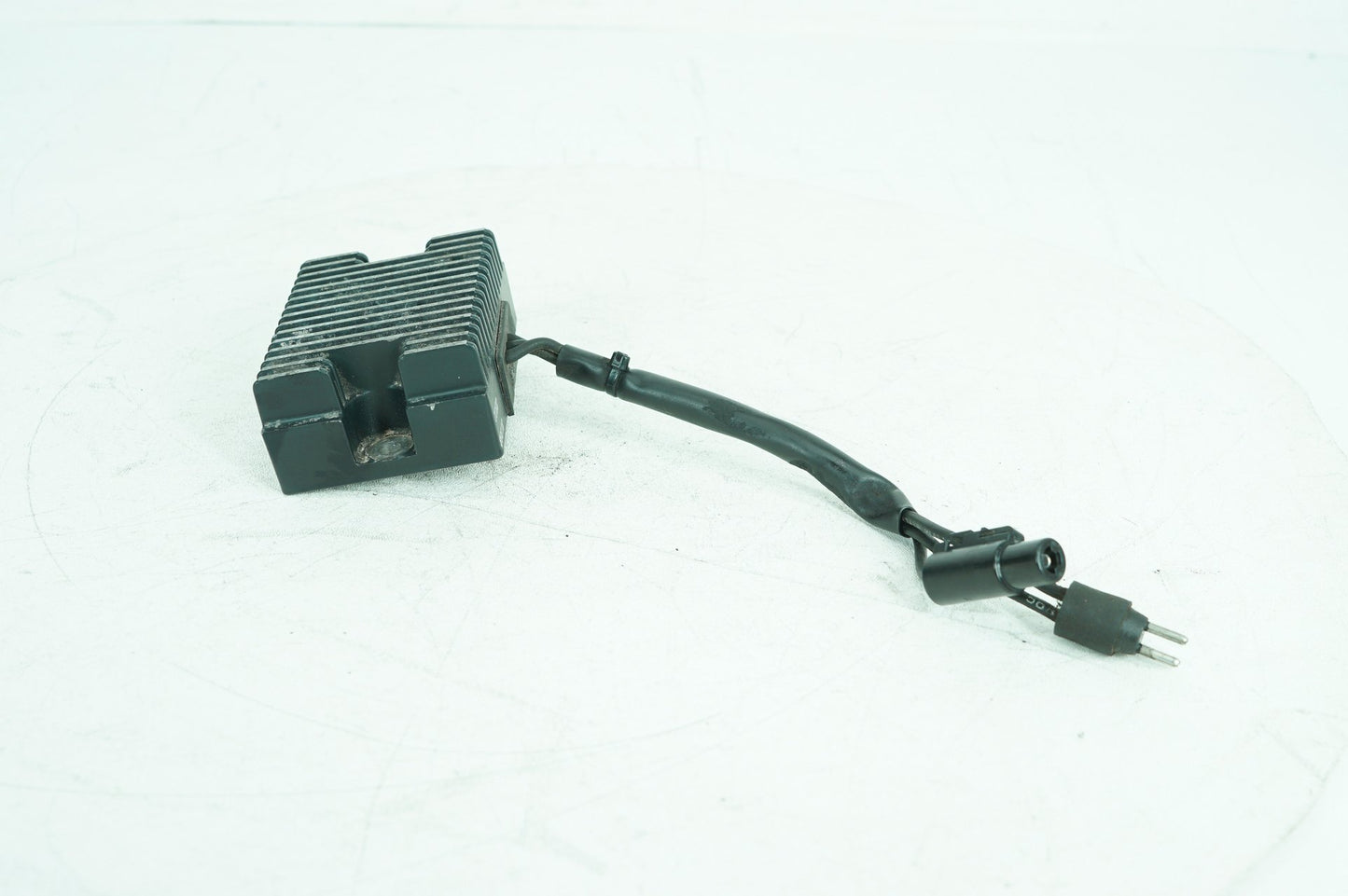 1989 - 2003 Harley-Davidson Sportster Hugger Voltage Regulator Rectifier  74523-94A